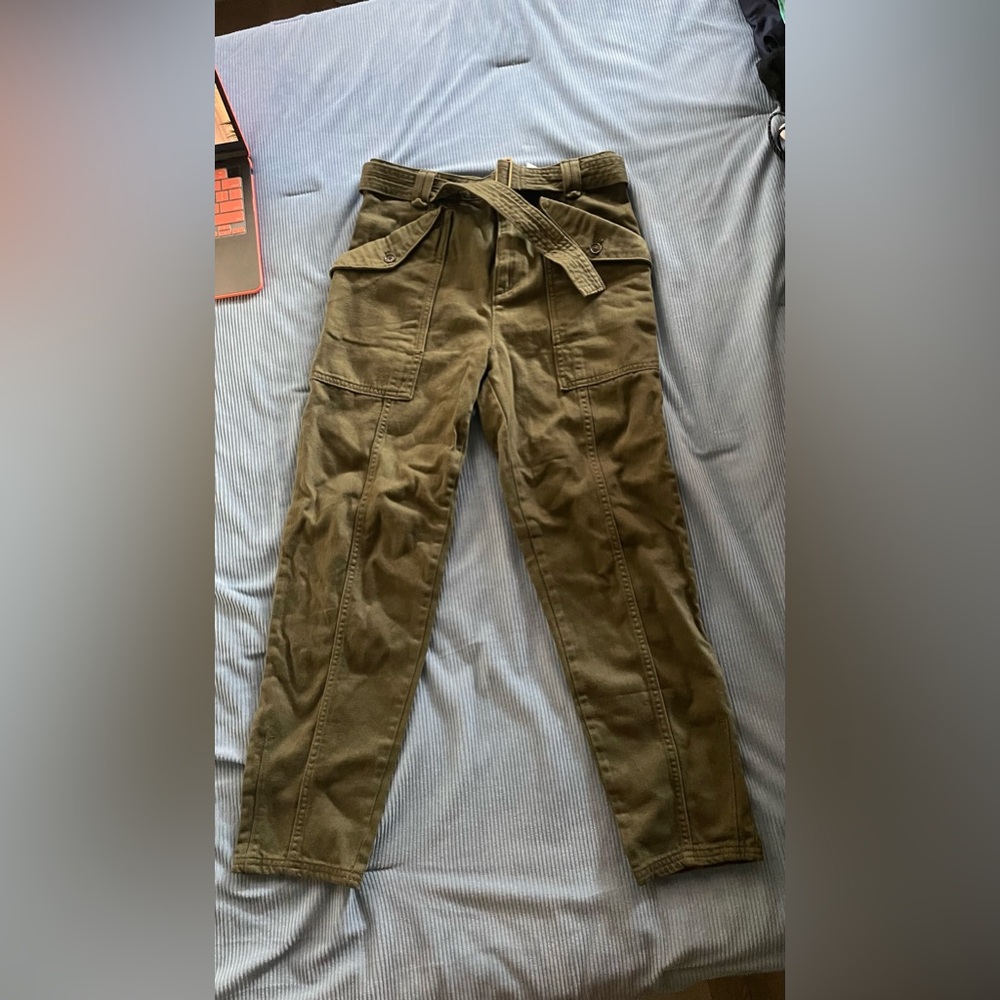 Green cargo pants